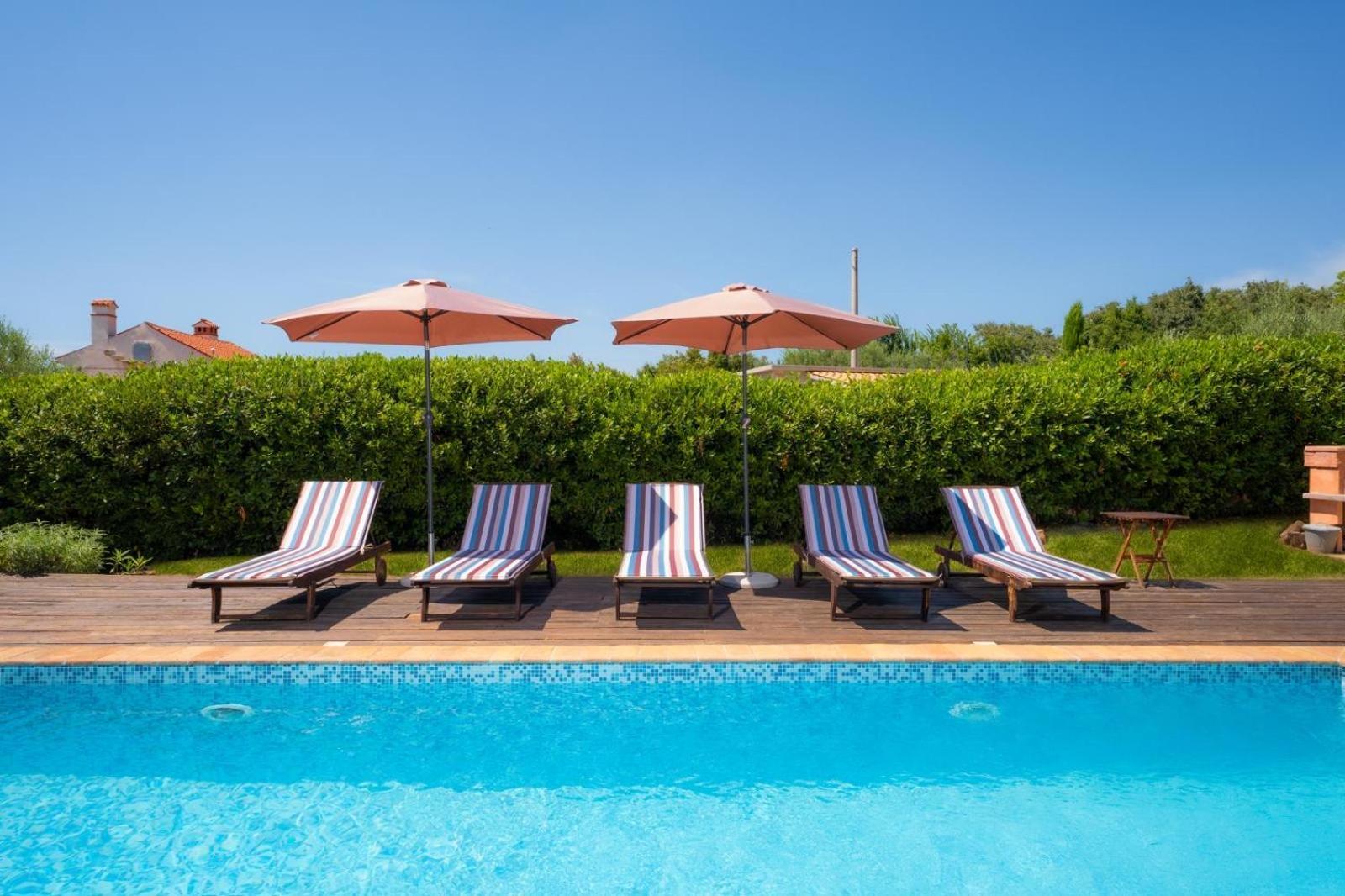 Villa Lauriana Diminici Bagian luar foto